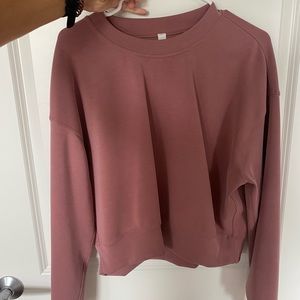 NWOT lululemon crop crew